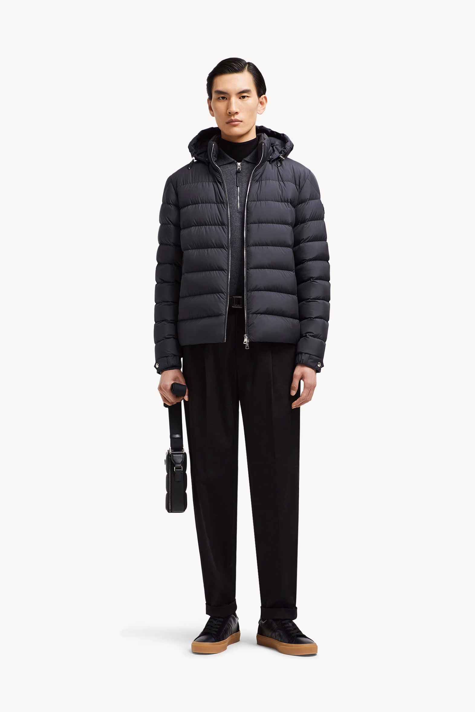 Arneb Hooded Short Down Jacket Men Black Moncler 0